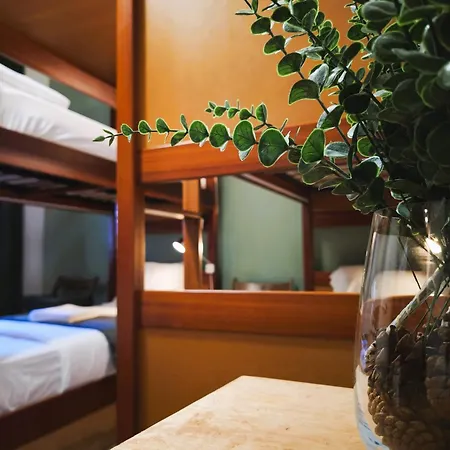 Ey Hostal Lisboa