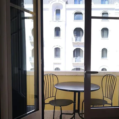 Hostal Ey