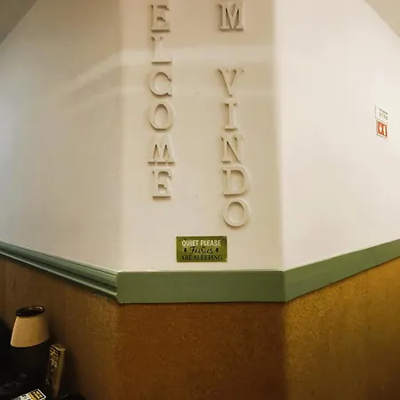 Ey Hostal Lisboa