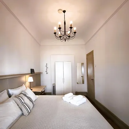 Hostel Ey Lisbon Guesthouse *