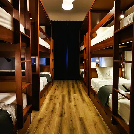 Ey Lisbon Guesthouse