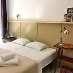 Maison d'hôtes Ey *