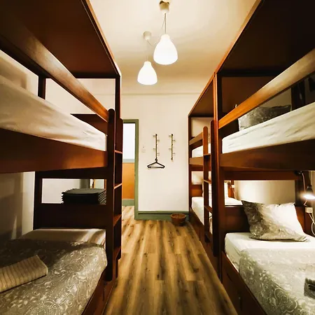 Πανσιόν Ey Lisboa